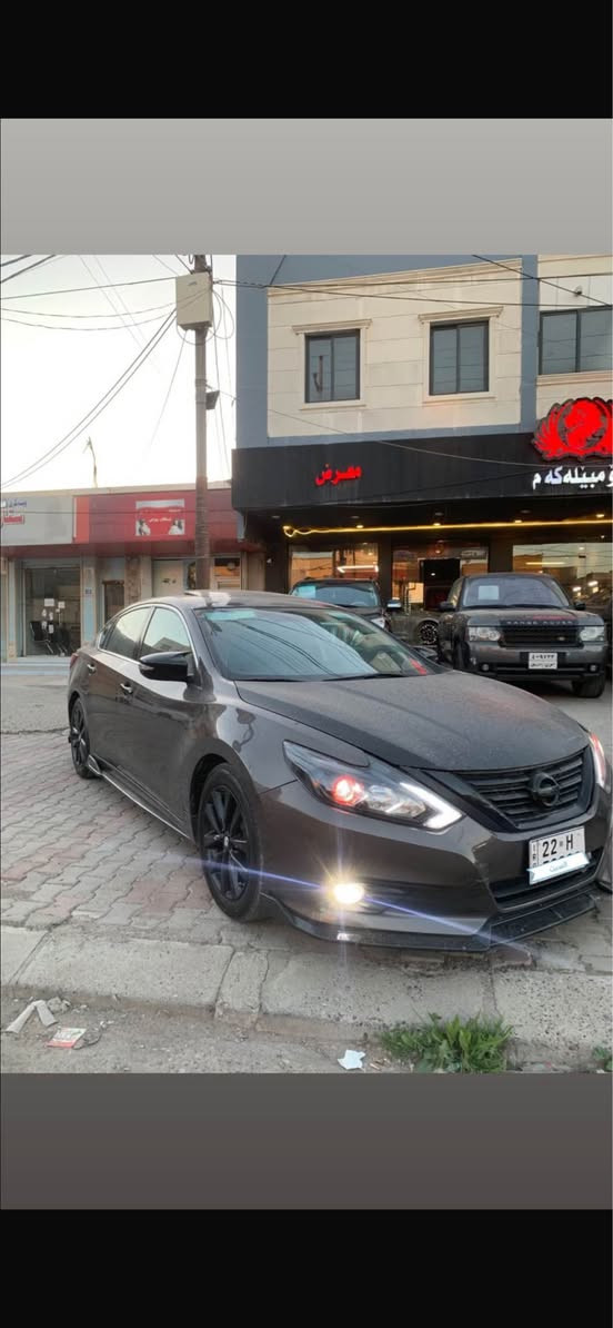 ئالتیما 2017 
مواسفات sl . plus فوول 
ڕەقەم و سەنەوی نوێ 
ڕۆیشتن / ١٠٨ هەزار میل 
گێڕ و مەکینە کەپس 
چاملغ و دەرگا کلێری ئەمریکا 
دووبست تەعدیلیشی هەیە 
کەمەک بەدەنەی گرتیە 
ئێڕباگ تەنها سوکان 

نـــــــرخ    ۱۲٤ وەرەقە مجال
***********واتسب أربيل, العراق
