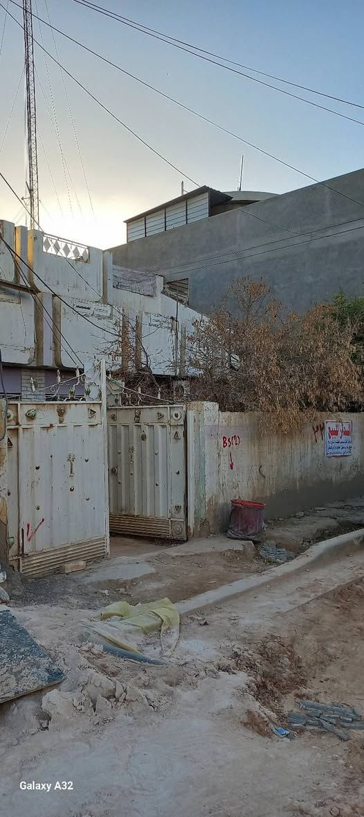 السلام عليكم عقار للبيع
الموقع / حله/ حي الإمام قرب مجسر الثورة

سعر المتر 1650 مليون وستمائة وخمسون وقابل للتفاوض 

للاستفار الاتصال على الرقم 

***********
