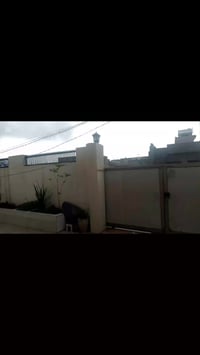 ٢٠٠م • غرفتين • شارع معرض باران