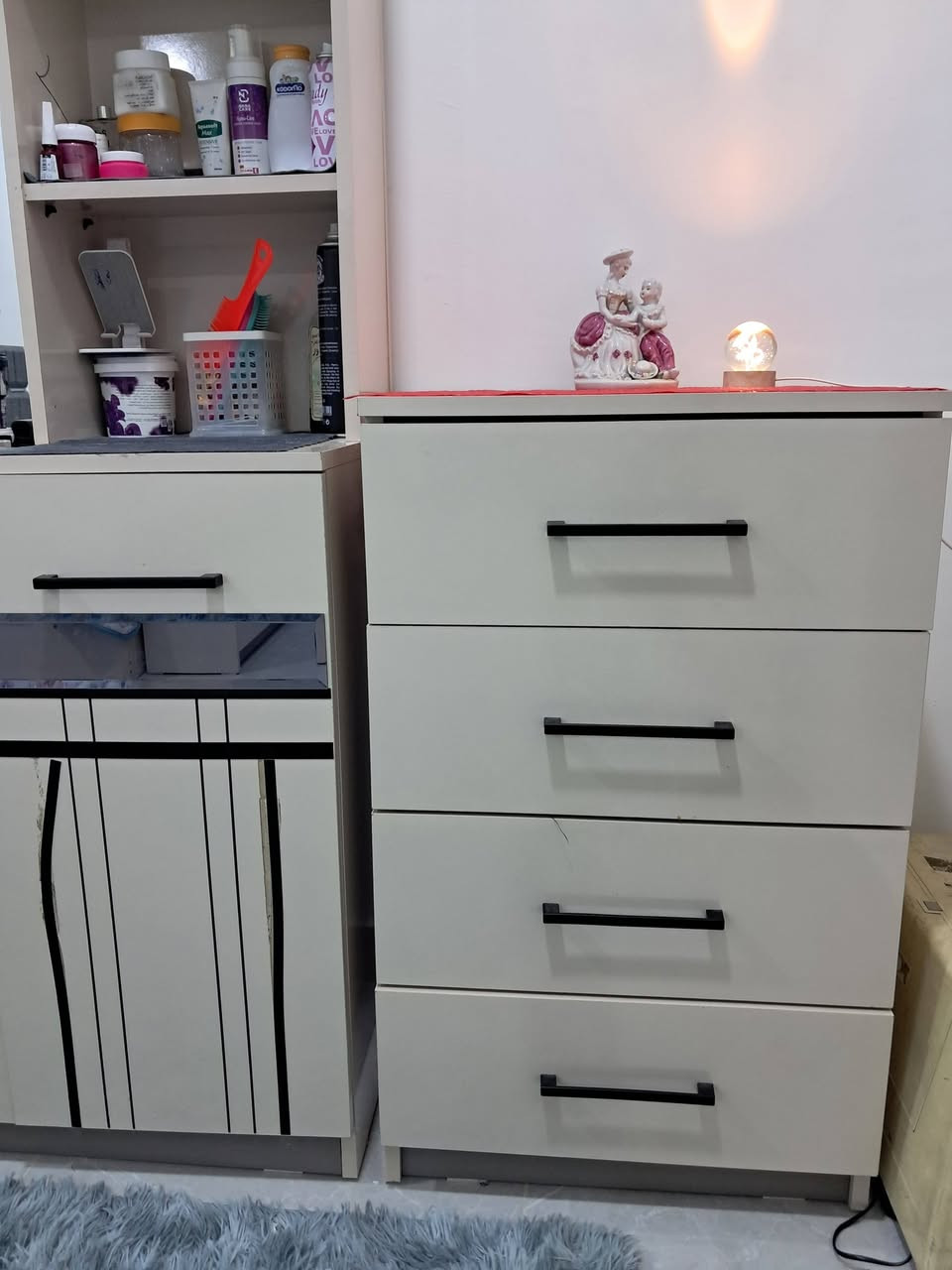 غرفه تركيه استعمال قليل نضيفه كلش الاستفسار ع رقم ***********
