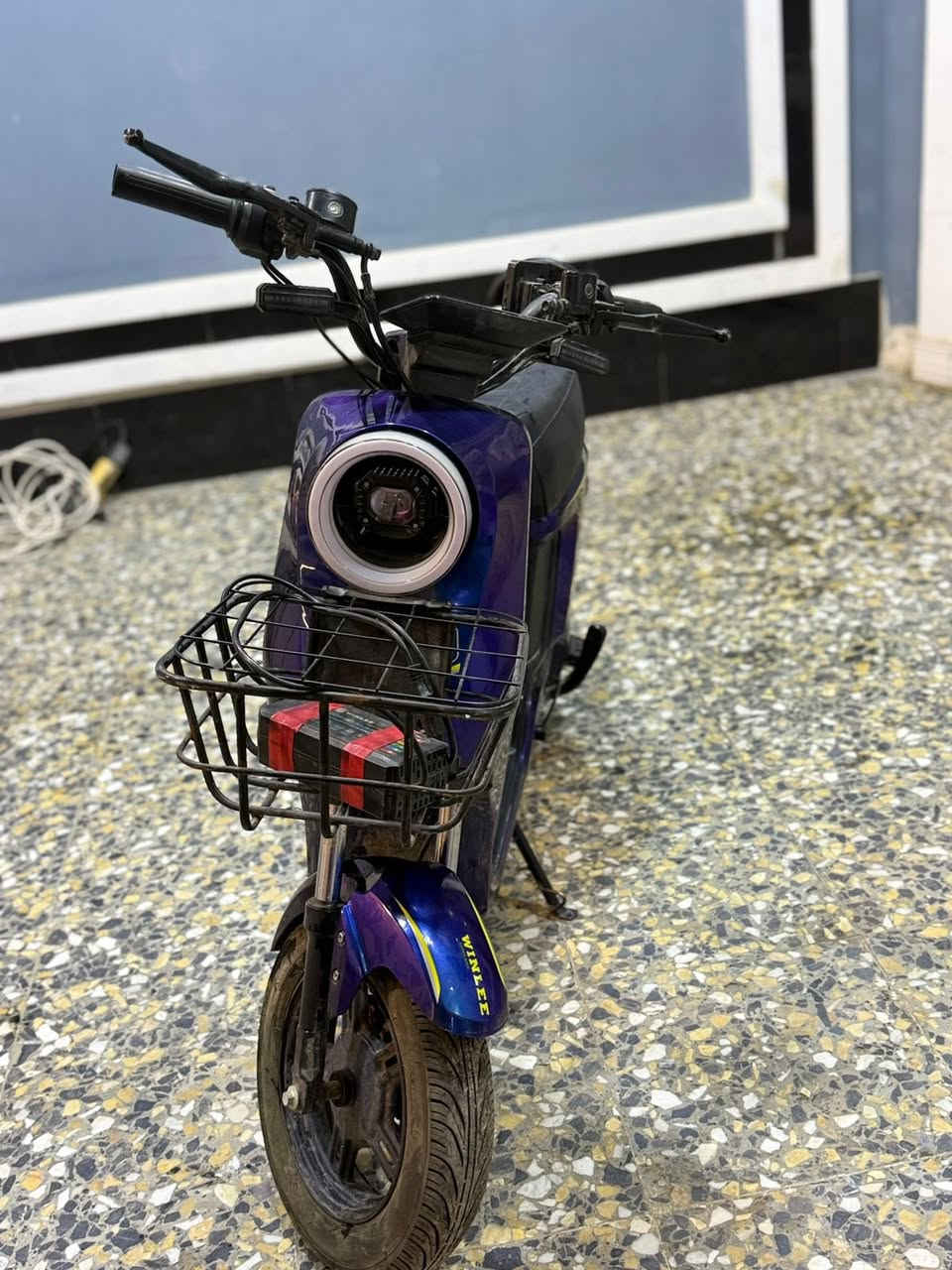 دراجة شحن استخدام شهرين فقط دراجة نضيفه كلش مستعجل ع البيع سعرها 350 الف وبيها مجال بسيط للشراي
الاتصال واتساب *********** 
او ***********
