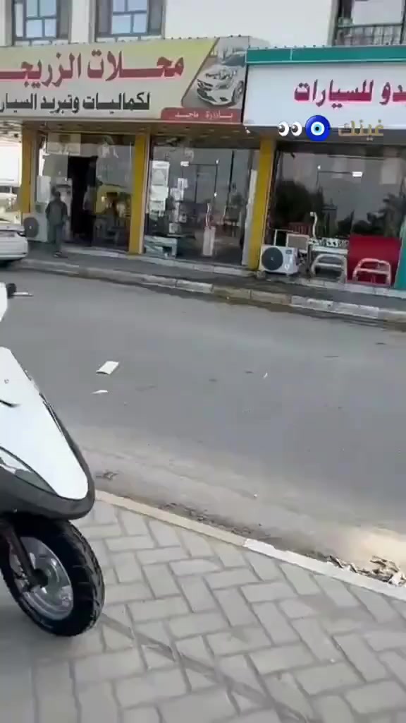 سلام عليكم دراجه ماكس عدله للبيع في الرميثه  اتصل علاه هاذه رقمم ***********
