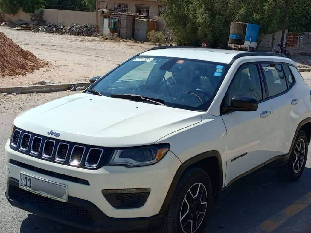 السلام عليكم جيب كومباس للبيع موديل ۲۰۱۸ مكينه ۲٤٠٠ تبريد قطعتين بصمه سياره مابيها نواقص مكانها بغداد سعر 120 بيها فقط قطعتين باب سايق وجاملغ فقط بدون داوخل رقم بغداد تحويل ثاني يوم ***********
