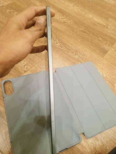 السلامو عليكم ايباد ريدمي باد برو نضيف جدآ
ذاكرة 256 
بطارية 10.000 
معالج سناب دراكون فول موصفات 
ويا ستان وكيبورداسود هديه هذني وحدهن ب 30 بس انطيهم هديه
بس بيه البلازمه مكسره مثل ما موضح بصوره بس شغال ويلمس 100 ب 100 
رايده ب 175 الف قفل
مكاني البصرة 
***********
