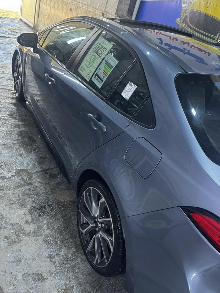 السلام عليكم
للبيع كورلا بانزين فقط 2021فول مواصفات مكينه 2000

ماشيه 49 رقم وهزه وسنويه كله جديد

صبغ فقط بنيد وجاملغ تعديل بارد 

مكان كربلاء السعر 152 وبيها مجال

***********

***********
