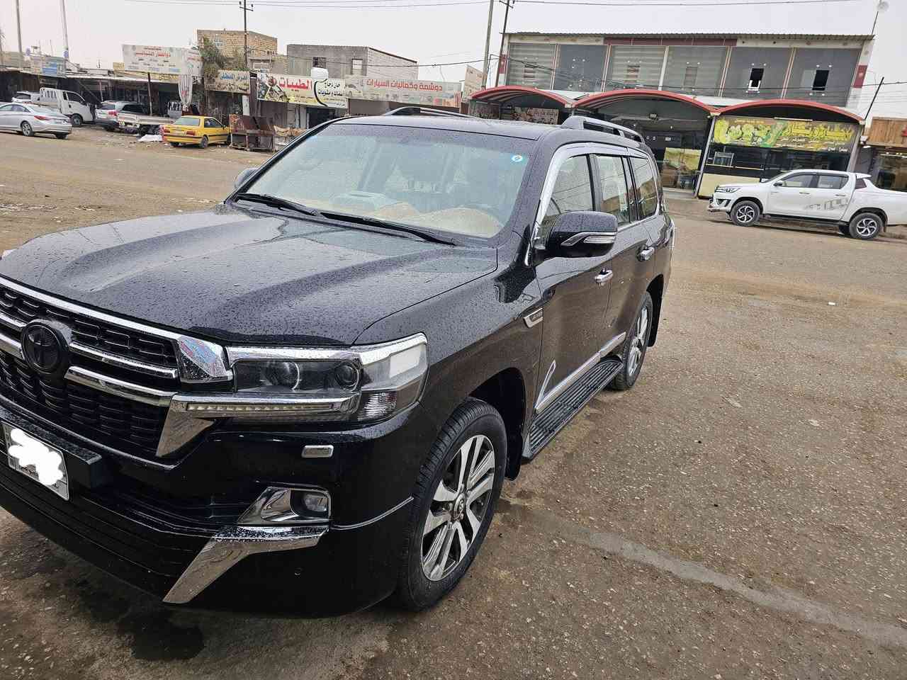 (بيع مستعجل ) او مراوس باقل 
تيوتا لاندكروز  ٢٠١٧ فول مواصفات بريم ٨ سلندر مكينه ٤٧٠٠ 
جاهزه من كلشي 
مكفوله من الصبغ والتبديل  رقم بغداد باسمي السعر ٤٣٠ وبيه مجال للشراي 
***********
