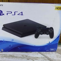 بلي 4 للبيع بعدة جديد ممستخدم اسبوع فقط بعدة لوك نظيف مع يدات اثنينً و...