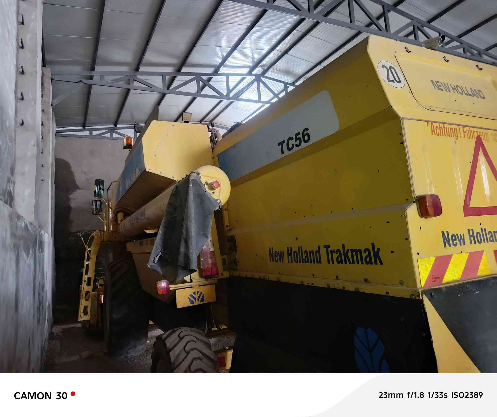 للبيع دراسه نيوهولند 2005 تك درام طبله 15 للاستفسار الاتصال ***********
