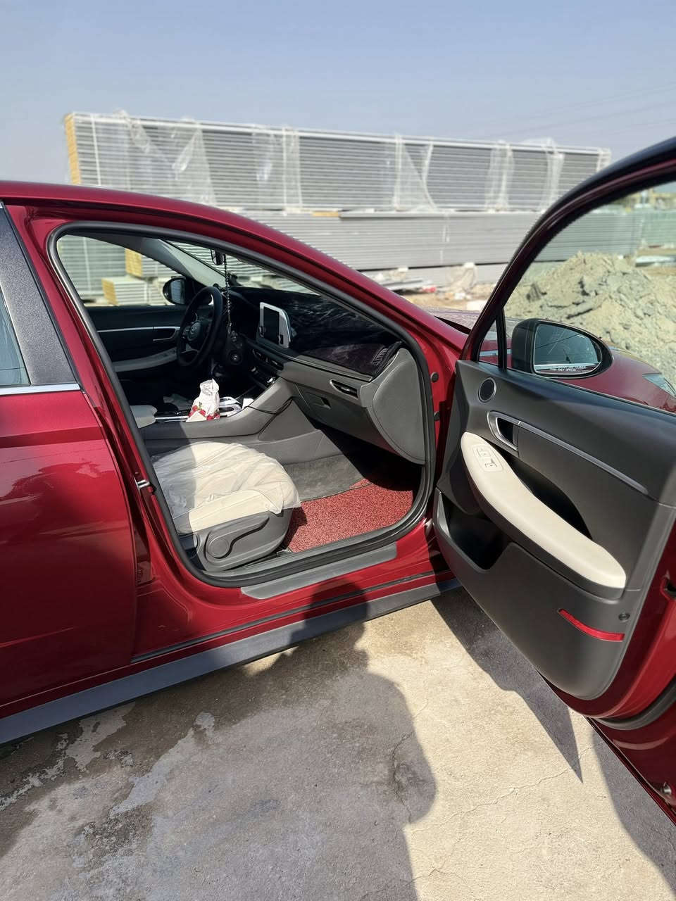 سوناتا 2023 نص فول رادار محيطي جميع الجهات هند بريك بصمه مود درايف اوتو هولد رقم واسط معوقين صور الحادث بالمنشور بدي صافي بدون شخوط حداده تخم تاير كله شركة محرك 2500 تنفس طبيعي السعر المطلوب 175$ رقم الهاتف ***********
