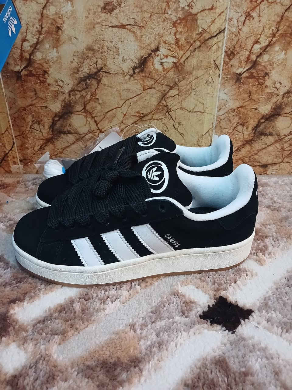 أديداس سامبا قياس 37...35 ألف توصيل مجاني


**إذا كنت صاحب هذا الإعلان وتريد حذفه لأي سبب، رجاءا أرسل رسالة إلى الدعم الفني**