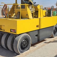 حادلة مطاطية بطة للبيع  07806041451