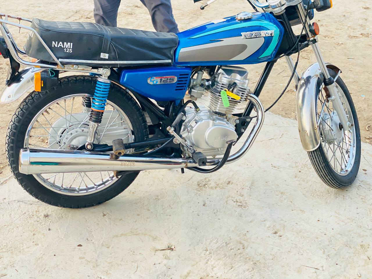 سلام عليكم دراجه نامه تعمير للبيع موديل25 مكفوله من السرقه سعر 500 وبيه مجال بسيط***********
مكاني دغاره
