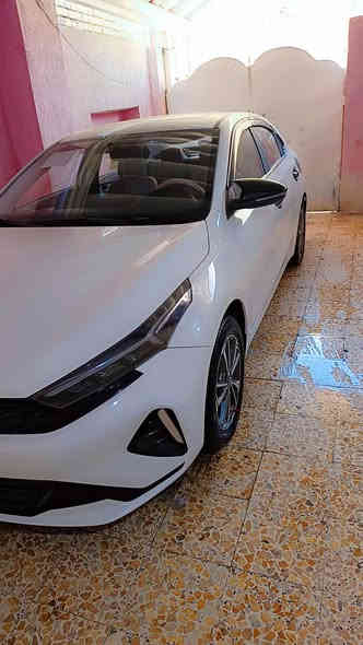 السلام عليكم
كيا كي ثري 2022
ماشية 19 الف
فول اعلى مواصفات 
تبريد قطعتين
كامرة 
كشنات جلد 
مثبت سرعة 
وبعد هواي مواصفات
السعر 140 وبيها مجال 
***********
