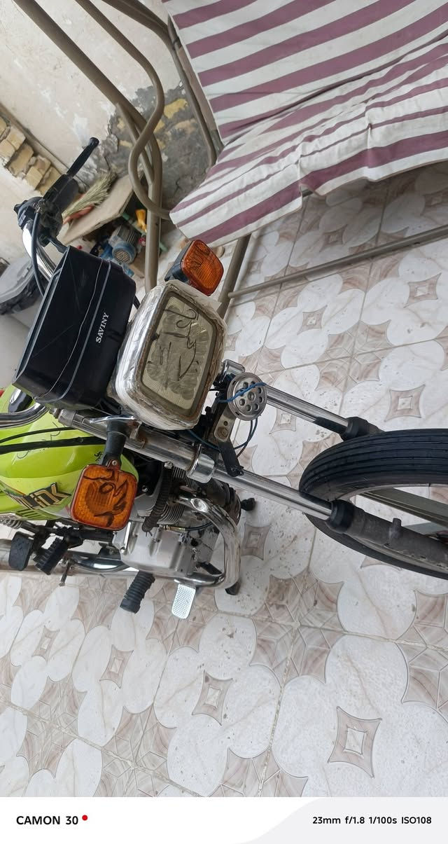 سلام عليكم درجة سفانه البيع وراق صولي موديل 20 كهربيات شاير شغلات دشبول كلشي كاملة +مكينه نضيفة درجة حلوه كله جديد طلع بيه وين ماتريد سعر 350بيه مجال الطيبين  سبب البيع محتاج + مو شراي لا يتعبني رجاهن  العنوان بابل قضاء القاسم رقم ***********
