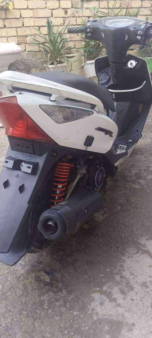 سلام عليكم دراجه ماكس ثعلب دراجه جديده معنه كلمه ومزوده تزويد كلج شرط بطناش زاد بنكه زاد سلف زاد يدات بريك ودشبول واكو بعد تزويد مااعرفه مكينه ماتنسمع لا دخان ولا نضوح كهربايات شغاله كلهن نكره صبح وعصر سعره 600 وبيه مجال مكاني مدينه الصدر رقمي ***********
