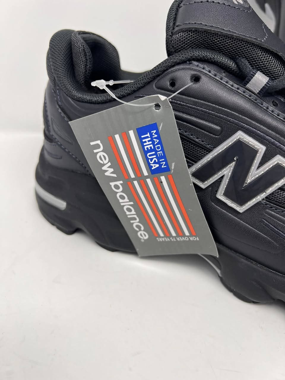 نيو بلنص، باله ، غير مستعمل باليبل. حجم 44(28سم)، نازك كلش ومريح، السعر 45الف دينار فقط، يوجد توصيل جميع المحافظات
ادخل انستا شوف القطع القويه المتوفره
https://www.instagram.com/hermes.storex?igsh=MTBvc3I2dm9yYTBjaw==


**إذا كنت صاحب هذا الإعلان وتريد حذفه لأي سبب، رجاءا أرسل رسالة إلى الدعم الفني**