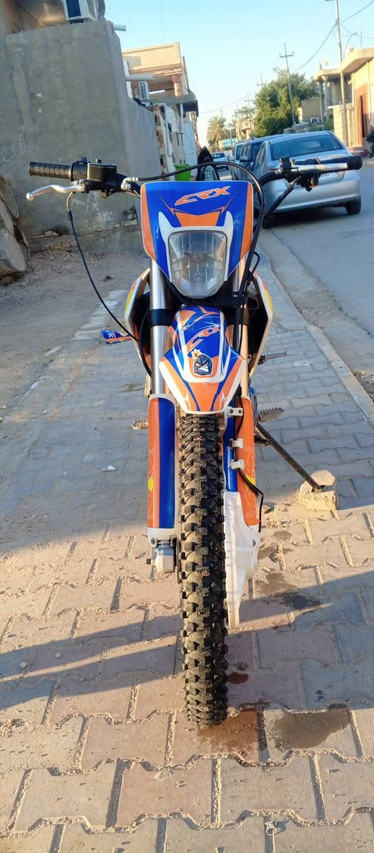 سلام عليكم شبابنه الطيبين قفاز crxحجم المكينه ٣٠٠ ccالمرغوب موديل ٢٤ نضافه نصبه شلعه تخبل ترايك للبصرا  نضافت المحرك نعومه تخبل نكره سلف معدل مال جناي ربع مذب عليهة المايعرف مواصفاته لا يكسر بلحلال السعر مال مستعجل كلش مناسب العنوان واسط قضاء النعمانيه اتصل عله الرقم ***********
