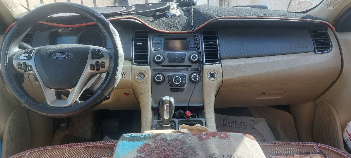 فورد تورس ٢٠١٣ خليجي شركة نيفا بيه قطعه وحده الباب الخلف السائق كير ومكينه بشرط كشنات اماميه كهرباء كود باب السائق رقم سليمانيه الجديد صدر امامي خلفي جديد تبريد ثلج حساسات وكامره خلفيه السعر ١١٥ الاتصال ع الرقم ***********
