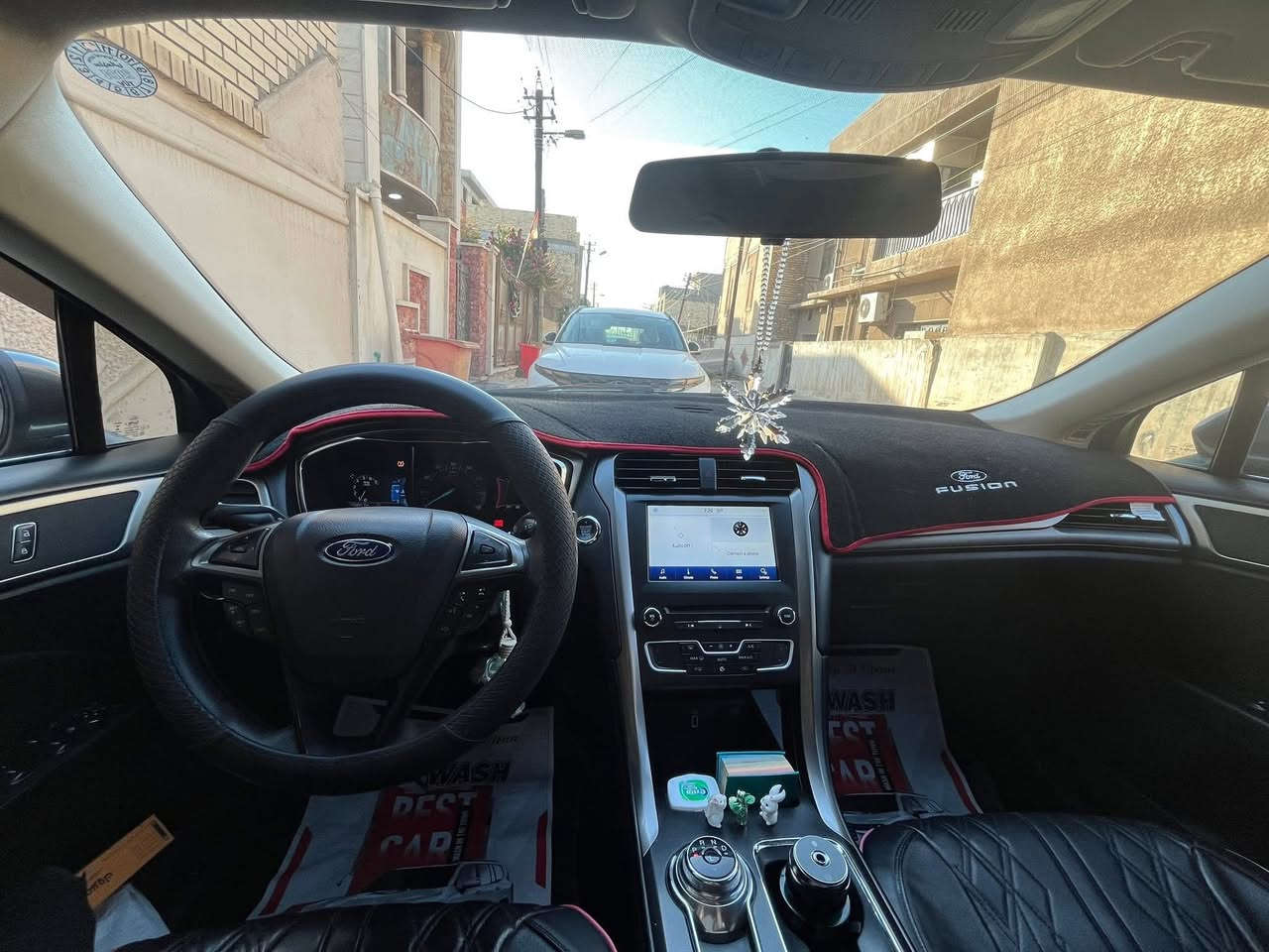 السلام عليكم فورد فيوجن للبيع
كلين تاتيل فقط ضربه ببغداد بالباب الخلفي عكس السايق 
موديل ١٧
موضحة بالصور 
ماشية ٧٤ مايل 
محركها ٢٥٠٠
السعر ١٣٠ وبي مجال 
للتواصل و الاستفسار: ***********/// ***********
