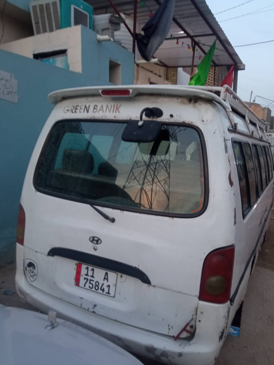 سلام عليكم
كيه هوندا مديل2004 محرك 3000 هيئه مصفره المكان النجف  14نفر 
***********
