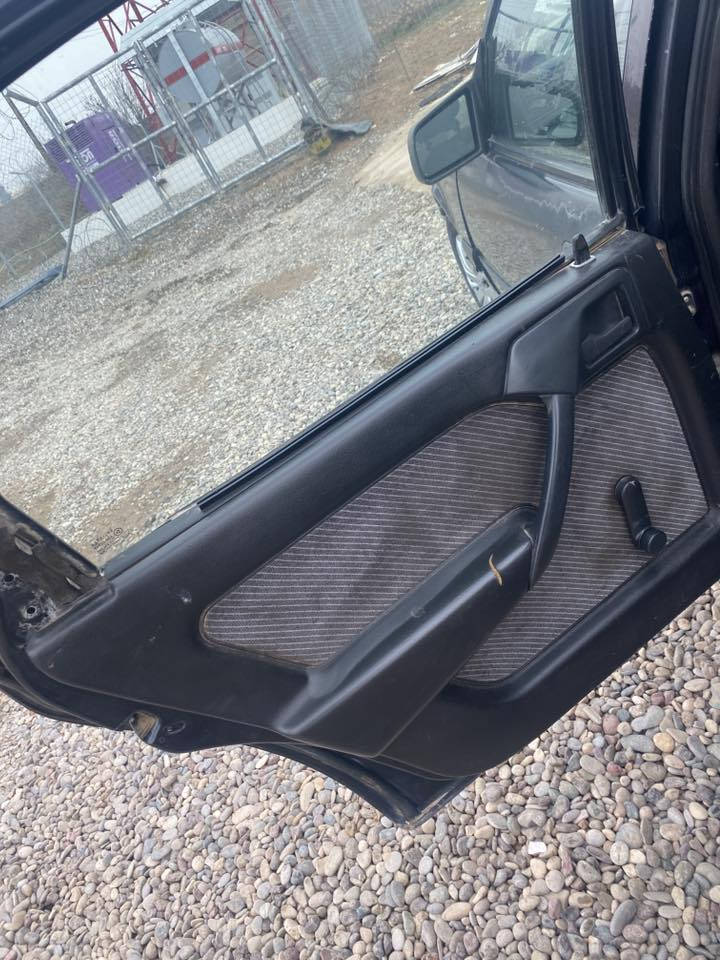 فكترا حجم ٢٠ موديل ١٩٩٢ رقم نينوى دولي
لون اسود نفطي 

كير محرك شرط 

صدر امامي خلفي جديد

تايرات جدد

نضافة السياره ٨٠٪؜

بدون صبغ او حادث 

الدوائر مصلحه وبعد ما بيها معجون ولاصبغ 

سعر ٣٣ وبيها مجال بسيط  البيع فقط  نقدآ

كل التفاصيل مذكوره + مراوس بمازدا يرهم 

***********
