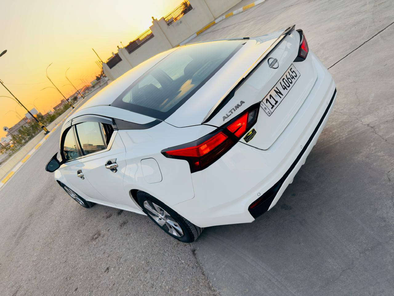 السلام عليكم ورحمة الله وبركاتة
نيسان التما موديل 2024 بيع او. مراوس. 
رقم بغداد بسمي 
بدون حادث اكلين تايتل 
دخول تقرير مياه امطار شغالة 
كفالة عامة من محرك كير كهربائيات 
ماشية 20 الف
مكان سياره ديالى بعقوبة
السعر 165
***********
