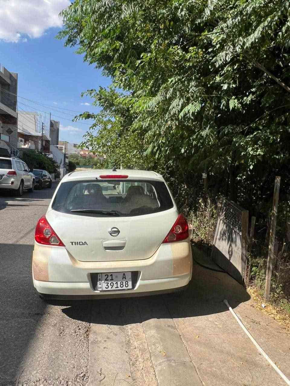 به‌ناوی خوای گه‌وره‌و میهره‌بان
نیسان تیدا ٢٠٠٨ بۆفرۆشتن
ناو زه‌رد ٤ جام كاره‌با
شاشه‌ ئایپاد
ته‌نها چه‌مه‌له‌خی لای سایه‌ق په‌مپه‌ بێناو گرتن
سه‌نه‌وی تا ٢٠٢٨ تازه‌یه‌ به‌ناوی خۆمه‌وه‌یه‌
شوێن سلێمانی
ژماره‌ ته‌له‌فون ***********
ئه‌گه‌ر مشته‌ری تێل بكه السليمانية, العراق

