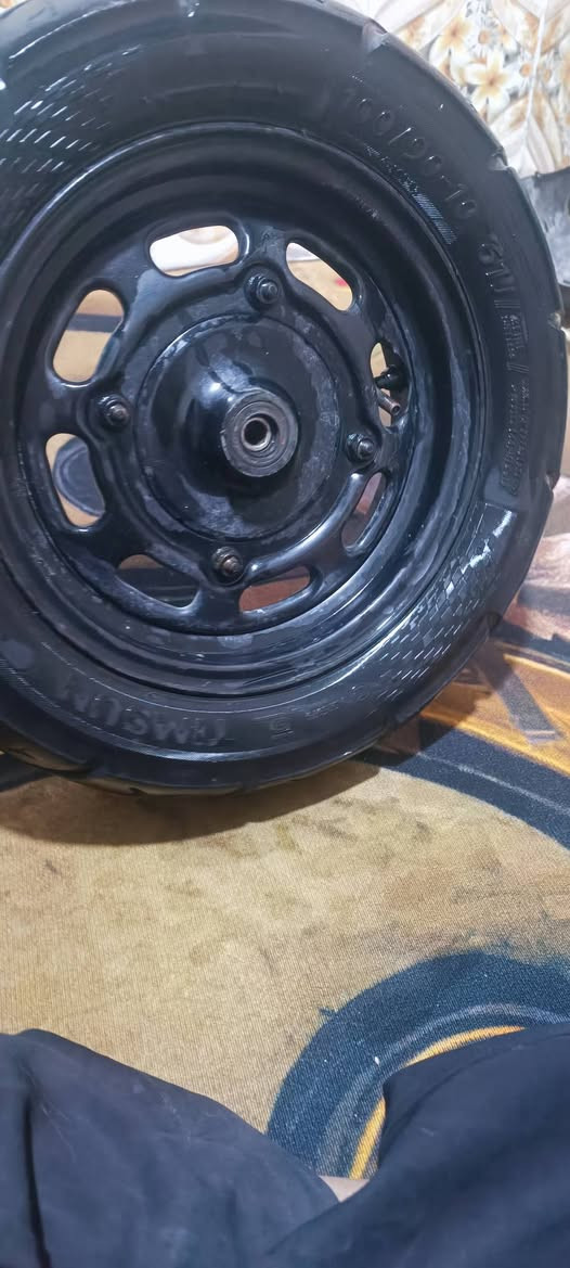 سلام عليكم غراض مال تفصيخ اصلي
1سكان اصلي 15وبي مجال 
2سرج اصليي  هوه والبوريه 8وبي مجال 
الحاضنه مال جيفور اصليه مختمه ب8وبيه مجال 
وياله بلاديات اصلي ب17وبيها مجال
ويل جيفور هوه وتاير كامل 17قفل
كبات الوحده 1ونص 
دسك اصلي 90  فول صفاره ب4ونص قفلل
مكان ناصريه مركز تواصل خاصصص


**إذا كنت صاحب هذا الإعلان وتريد حذفه لأي سبب، رجاءا أرسل رسالة إلى الدعم الفني**