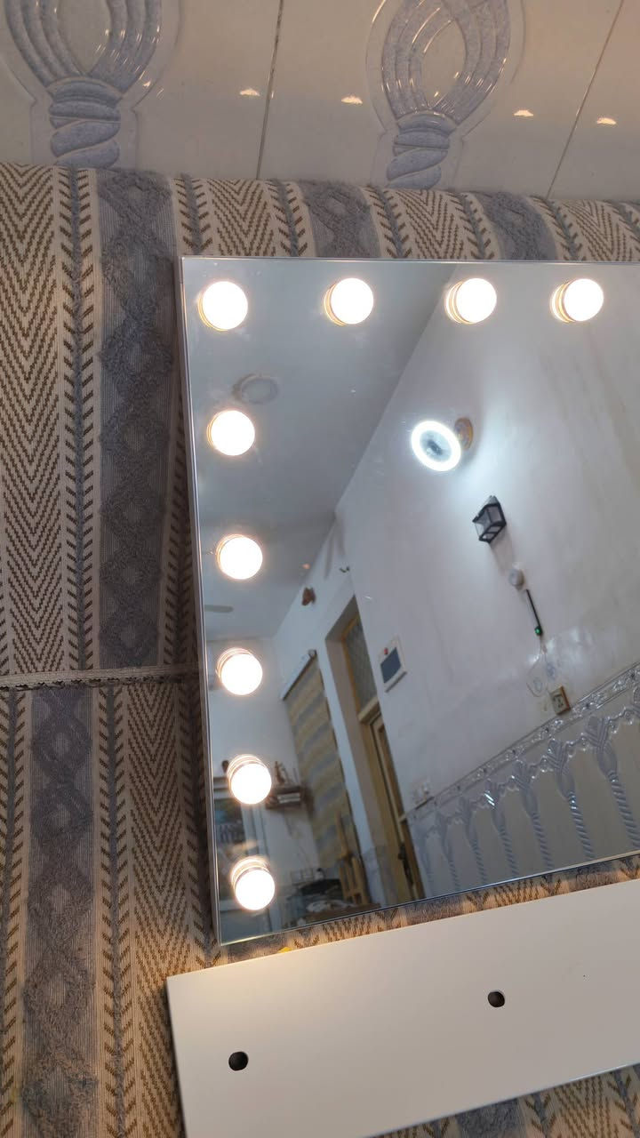 مرايا مشاهير لمس تحكم  وبلوتوث  اعلى سعر ابيع


**إذا كنت صاحب هذا الإعلان وتريد حذفه لأي سبب، رجاءا أرسل رسالة إلى الدعم الفني**