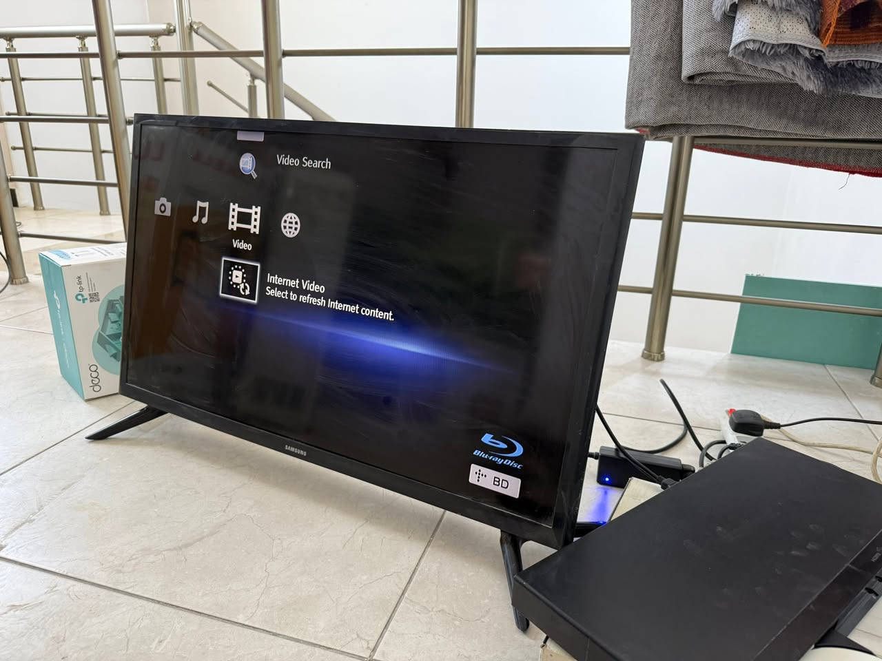 للبيع شاشة سامسونج LED مستعملة (شاشة عادية وليست سمارت).
• تحتوي على منافذ HDMI لتوصيل الستلايت أو الموبايل، ومنفذ USB.
• الشاشة شغالة طبيعي وبدون أي عيوب أو خطوط بالفحص.
• النظافة واضحة بالصورة، وتجي وياها القواعد والريموت.

الحجم: [32] بوصة
السعر: [55 الف] دينار
الموقع: السيدية


**إذا كنت صاحب هذا الإعلان وتريد حذفه لأي سبب، رجاءا أرسل رسالة إلى الدعم الفني**