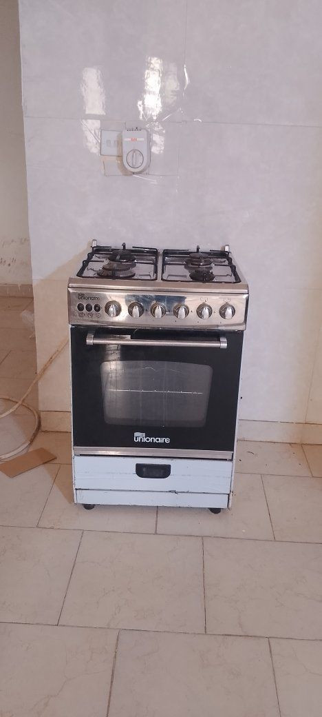للبيع كلهن جدد ستعمال قليل علشرط جدد 
ثلاجه 300
غساله 200
مجمده 250
طباخ 100


**إذا كنت صاحب هذا الإعلان وتريد حذفه لأي سبب، رجاءا أرسل رسالة إلى الدعم الفني**