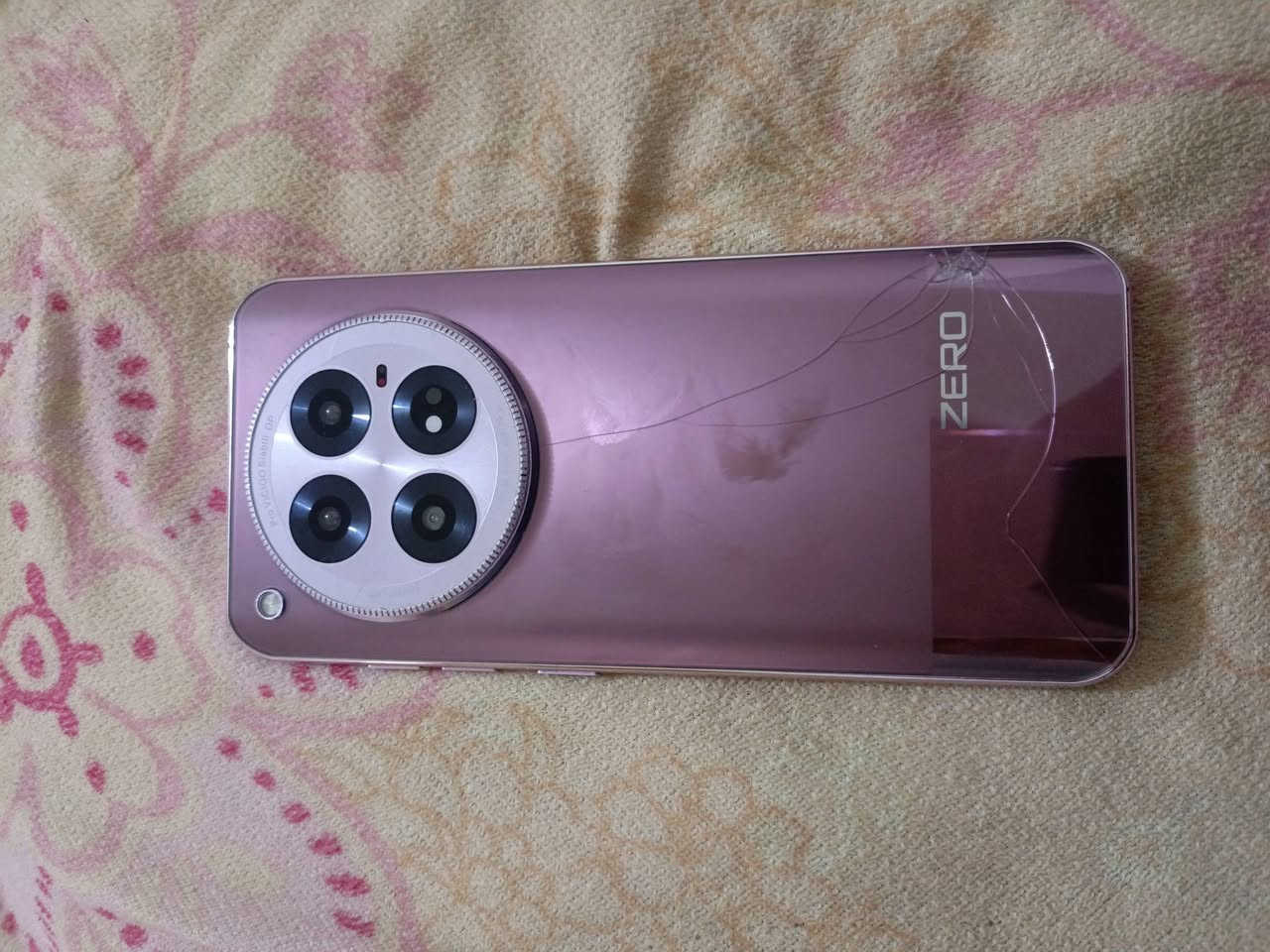 السلام عليكم للبيع جهاز  ZERO 40 5G السعر 65 وبي مجال  خاص


**إذا كنت صاحب هذا الإعلان وتريد حذفه لأي سبب، رجاءا أرسل رسالة إلى الدعم الفني**