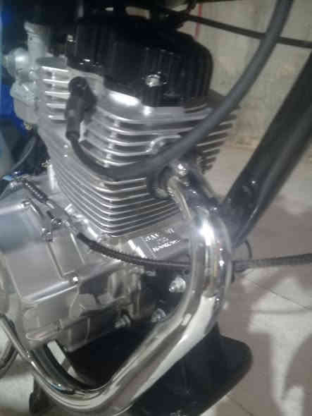 دراجه زيرو بارحه نزلتها من معرض من معرض لبيت هذا مشيها. دراجه 25 زيرو دهن شركه بعد هيه زيرو لا تكلي شبيها نقص كلشي مابيها اذا ابو شركه يبيعلك بواحد وربع اني بيعلك سعر مناسب بكان ديالى. خالص.هبهب مامتواجد علا فيس تلكاني بس وتساب او دك عليه رقم هاتف.؟***********
