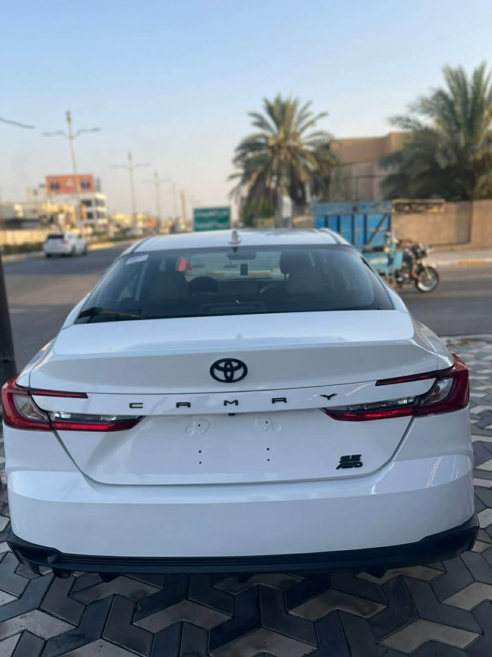 سلام عليكم كامري موديل 2025كل مايخص تفاصيل السياره ب النشر مرفق صور الحادث مع التفاصيل تصليح مرقم بغداد تحويل مباشر سعره 245وبيه مجال شي قليل كلش للاستفسار تصال ع الرقم ***********
