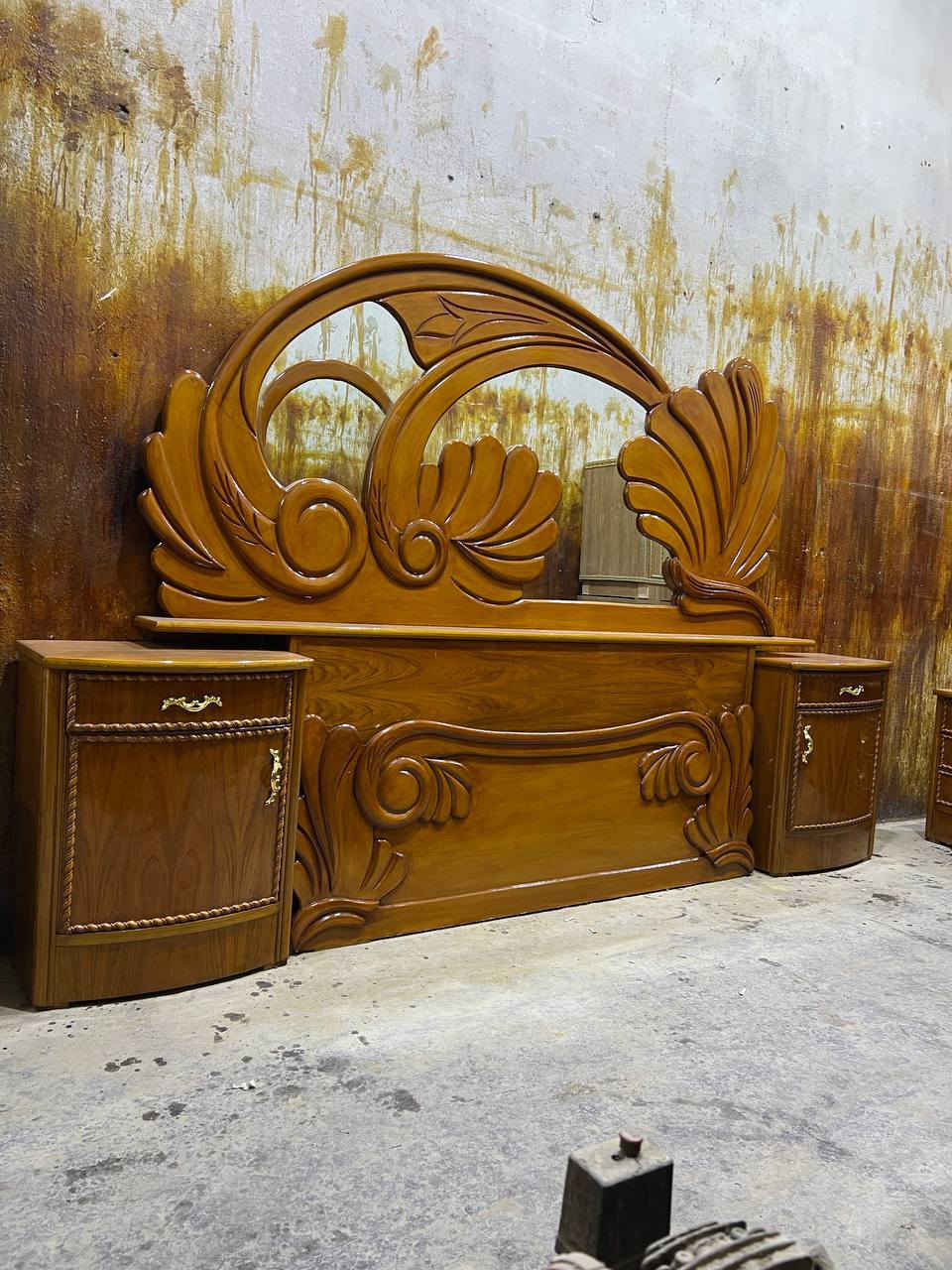 💜معرض حبوش لنجاره والأثاث 💜

غرفه استخدام قليل 
دزاين الخفاش 
غرفه تخبل ما شاء الله 
نجاره عراقيه صاج الطبيعي ١٠٠٪
غرفه كله صاج ما بيه قطعه معاكس أبيض 
الغرفه أكثر من ٧ قطع 
للحجز و الاستفسار *********** ☎☎☎
