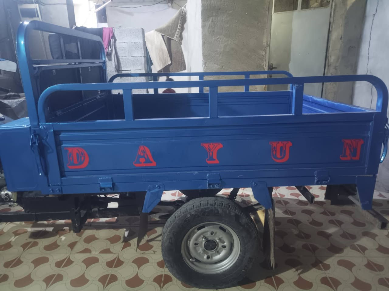 السلام عليكم ستوته للبيع موديل 20 اوراق 
السعر 1600 بي مجال بسيط حك الجيه
العنوان واسط قضاء الزبيديه رقم الهاتف /***********
