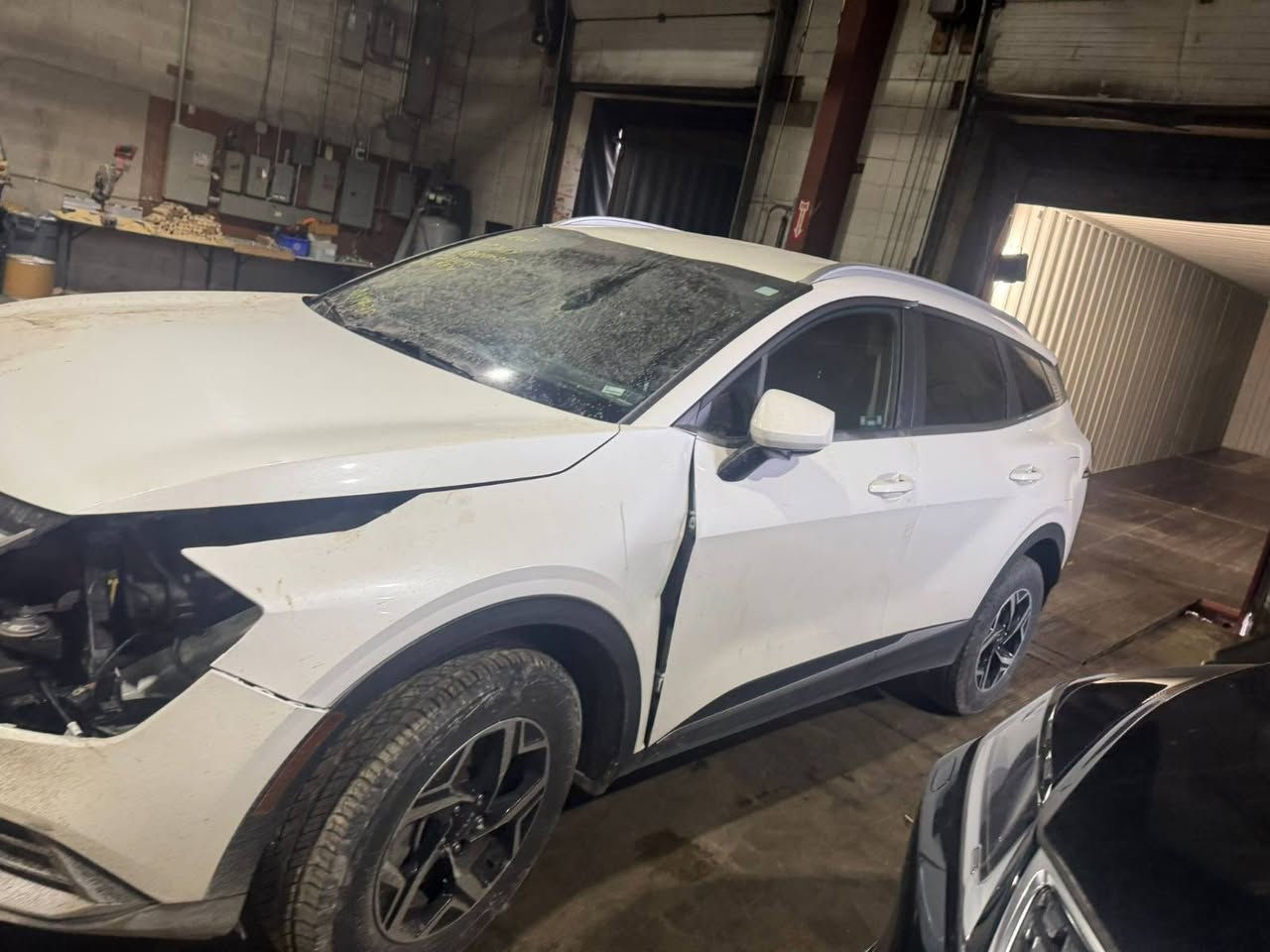 شـــــــــــــــــــركة مـــايباخ 
بأدارة علي عباس الخُزاعي 
وجهتك الأولى لأستيراد وتصدير السيارات

كيا سبورتج موديل 2024
حاليا بدبي
واصل للبصره مصلح وجاهز  بدون كمرك ب165 قفل
الديوانية . حي الجزائر . شارع البستان
📞 *********** 
📞 ***********
