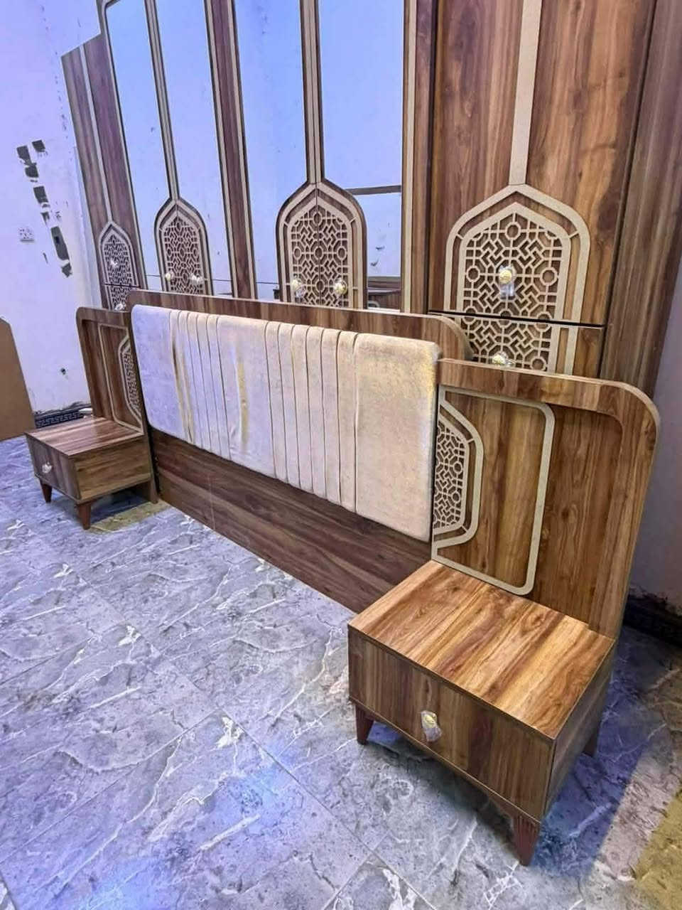 غرفه نوم البيع *********** ام نور
