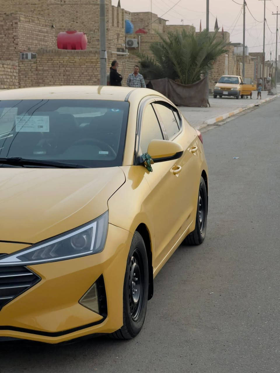 السلام عليكم النترى وارد امريكي موديل 20 

حادثهه مثل ما موضح ب صورة
مكينه  2000 دوش
كير ايتي المرغوب
رادار جانبي تحكم استيرين جهتين
معروفه مواصفاتهه

مكان دوانيه  سنويه صاقطه من شهر الثاني
 
السعر 140  وبيهه مجال اي ستسفار اتصال

***********
