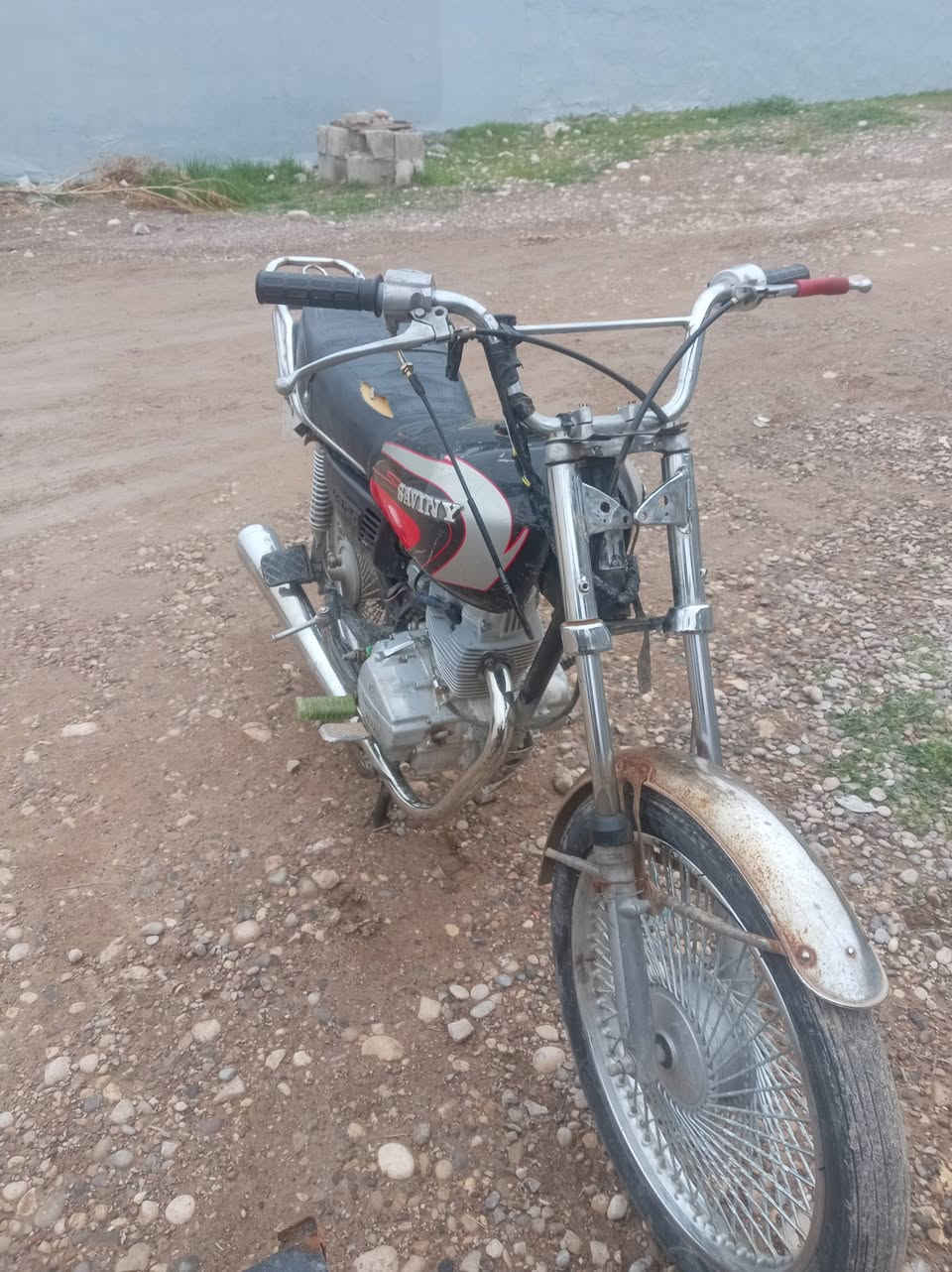 ماطور ٤كير محرك ٢٢ ماطور نضيف اويله تايرات محرك كله نضيف سعره ٣٠٠ وبي مجال مكاني ***********
