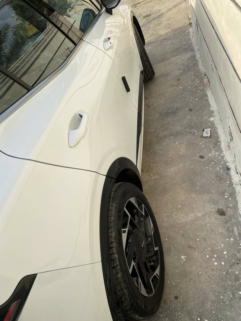 السلام عليكم سبورتج جيتي الين  فول موصفات  العنوان بغداد الجديده السعر ٢٥٠$ الستفسار تصل ***********   بيهه بس دعميه اماميه مبدله
