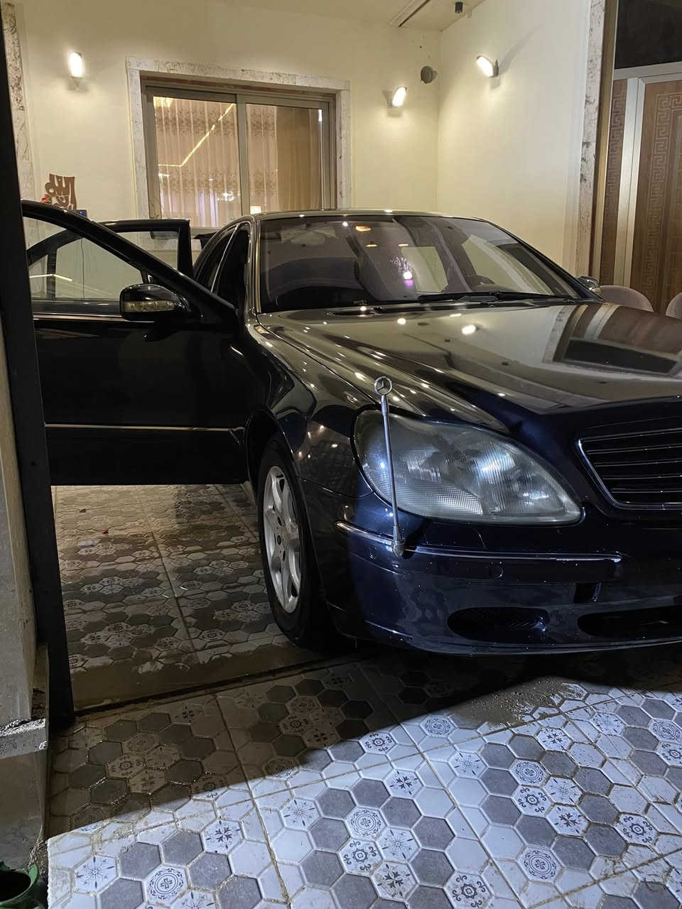السلام عليكم ورحمة الله وبركاته غواصه ٢٠٠٥ 
S500 ثمانية سلندر السياره كسر فلين بيها نواقص بسيطه رقم صلاح الدين الدولي تحويل بنفس اليوم السعر ٩٥ وبيها  *********** مجال بسيط للاستفسار الاتصال على الرقم

