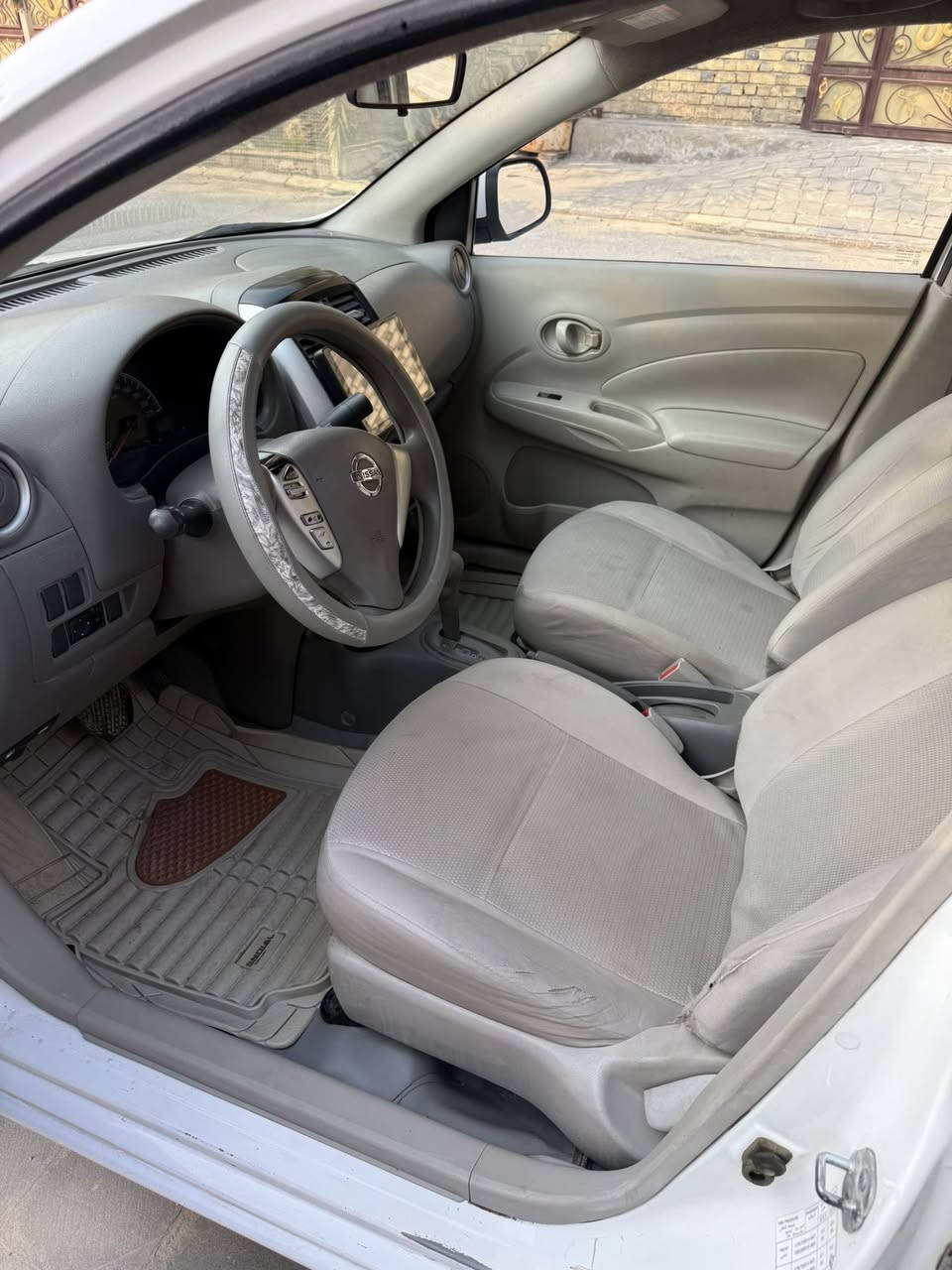 نيسان سني هندي موديل 2016 رقم اربيل
جاهزه باسم شركه علي الخفاجي في النجف السعر (88 ) وبيها مجال بسيط
المكان النجف 

***********
