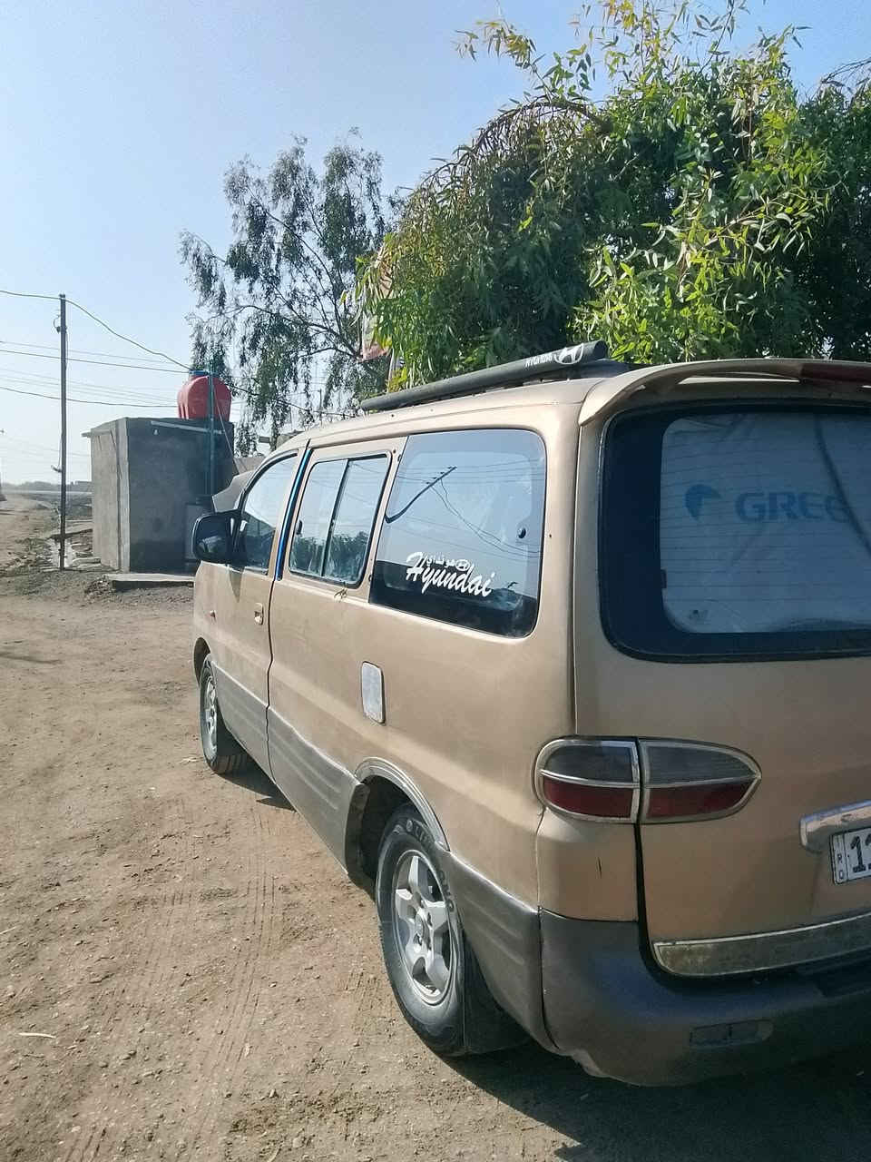 سلام عليكم 
 ستاركس خصوصي 8راكب رقم بغداد نكليزي 
 2000 محدثه 2007
 السياره جاهزه كير ومحرك لا تبخبر ولا تنقيص محرك  مفتوح 
كرهبايات كله شغاله
مكان ناصريه قضاء النصر 
#السعر 55 وبيه مجال 
للستفسار 
***********
