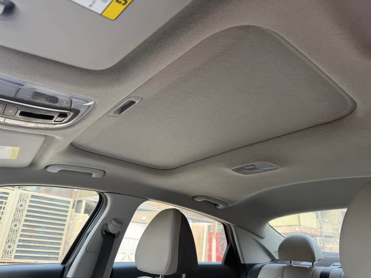 ‎النتره ٢٠٢٣ هايبرد فول موصفات صور الحادث موجوده بصور 
ماشيه حالين 30,000m جديده السياره ***********‎ بغداد, العراق
