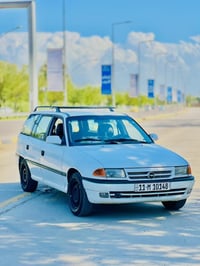 🚗 للبيع: أوبل أسترا ستيشن موديل 1993    ✔️ السنوية: 2027   • جامات كهر...