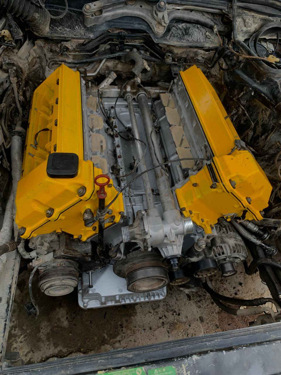 السلام عليكم اخوان طبعا هواي اكو ناس مظلومة من يصعد ال BMW ويشوف سيارة ما بيه انطلاقيه واني واحد منهم بس من اشتغلت يم هذا الرجل الشريف اتغيرت كل الموازين السيارة كامت تاكل الشارع للعلم جفت المحرك شغل درجة اولى البطل محمد ألماني واخوه ابو عبد الله المعدلين
