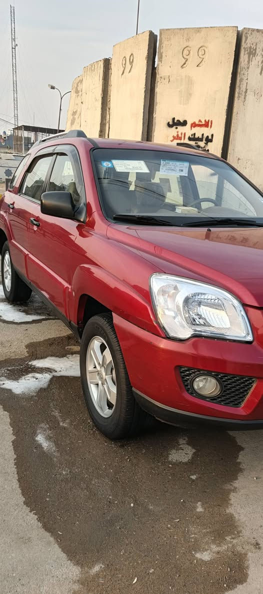 السلام عليكم البيع سبورتج ٢٠٠٩ خليجي سياره جديده ماشيه ١٥٠ كير مكينه كفالة رقم جدد هزه ورقم وسنويه ٣٠ تخم تايره جديده باتري جديده أربع دسكات محركه ٢٠٠٠ دوش سياره جديده مال جناي بيه ٣ قطع صبغ بدون تبديل أثر شخوط سياره جديده مكاني بغداد الأمين رقمي ***********
