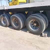 عربانه لبيع حداديه 4محاور 1360 شاصي 16 نتصل 07810860241