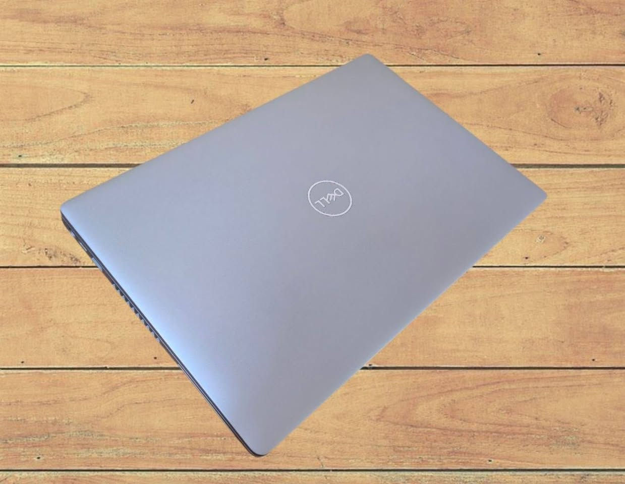 لابتوب DELL  من جيل العاشر  بنظافة 100% وضمان لمدة شهر✅
🚗 يتوفر توصيل لجميع المحافظات العراق 🚗 

💻 لابتوب من الجيل العاشر 10 سوبر سلم 😍
 • نظافة الجهاز: 100%
 • يتوفر توصيل 🚗 لجميع محافظات العراق 
 • فحص شامل قبل الاستلام
 • ضمان لمدة شهر كامل 
              🔷 DELL LATITUDE 5410
  أداء عملي وسعر خيالي 👌
💻 لابتوب ممتاز لرجال الأعمال، الأساتذة ،طلاب الجامعات ، والتصميم، والبرامج الهندسية، و الاوتوكاد، والألعاب المتوسطة 🎮

✅ المواصفات:
🟩 المعالج Cor i 5 
🟩 الجيل العاشر 🔟
🟩 الرام 8 گيگا DDR4 
🟩 الهارد 256 GB نوع SSD السريع جداً 
🟩 حجم الشاشة 14.1 انج 
🟩 كارت شاشة Intel 4 GB
🟩 بطارية ليثيوم ممتازة جدا تدوم ساعات طويلة 🔋
🟩 يدعم الشحن السريع ⚡️🔌
🟩 يحتوي على بصمة الإصبع والعين 
✅السعر عرض خاص( 290 )الف فقط ☑

💥 ملحقات الجهاز:
شاحنة الاصلية ➕ حقيبة هدية
📦 يتوفر توصيل🚗 لكل المحافظات
📞 للاستفسار والحجز: مراسلة الصفحة او المراسلة واتساب
 الواتساب ✅ ***********
  الاتصال ✅  ***********
